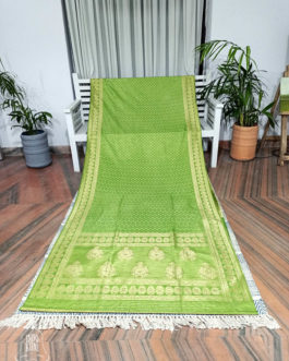 Banarasi Soft Silk Mahandi Green Small Boota All Over With Circular Boota Border And Paisley Weave Anchal In Bright Golden Zari