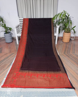 Banarasi Soft Silk In Plain Black With Red Border And Anchal In Antique Zari Peacock Figure Weave