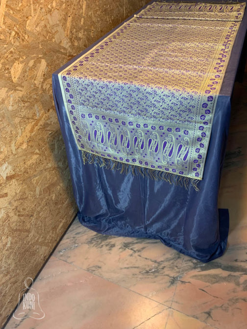 Banarasi silk Table Runner off-white base with purple resham and golden zari floral bel boota weave